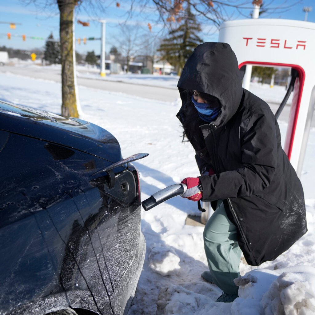 What Are The Experiences Of EV Owners In Extreme Weather Conditions Like Winter?