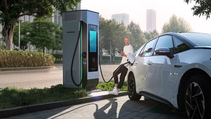 What Are The Experiences Of Electric Vehicle Owners In Urban Environments?